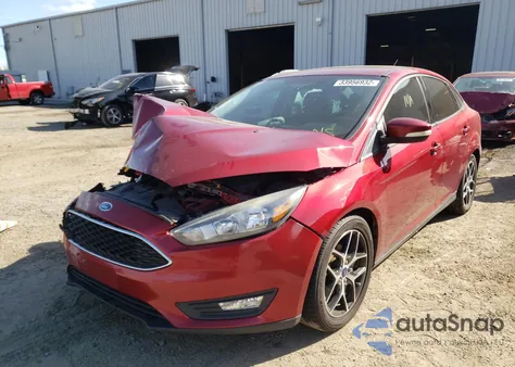2017 Ford Focus Sel z USA, uszkodzony, nr VIN 1FADP3H23HL228126